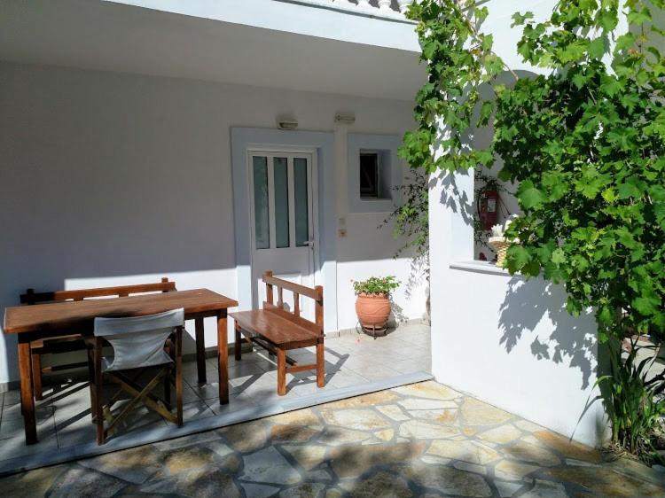 Spiros Maria Studios Agios Stefanos Avliotes  Exteriér fotografie